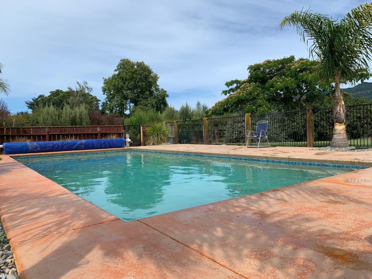 Country Retreats On Ranzau 9 Apartment Hope ภายนอก รูปภาพ
